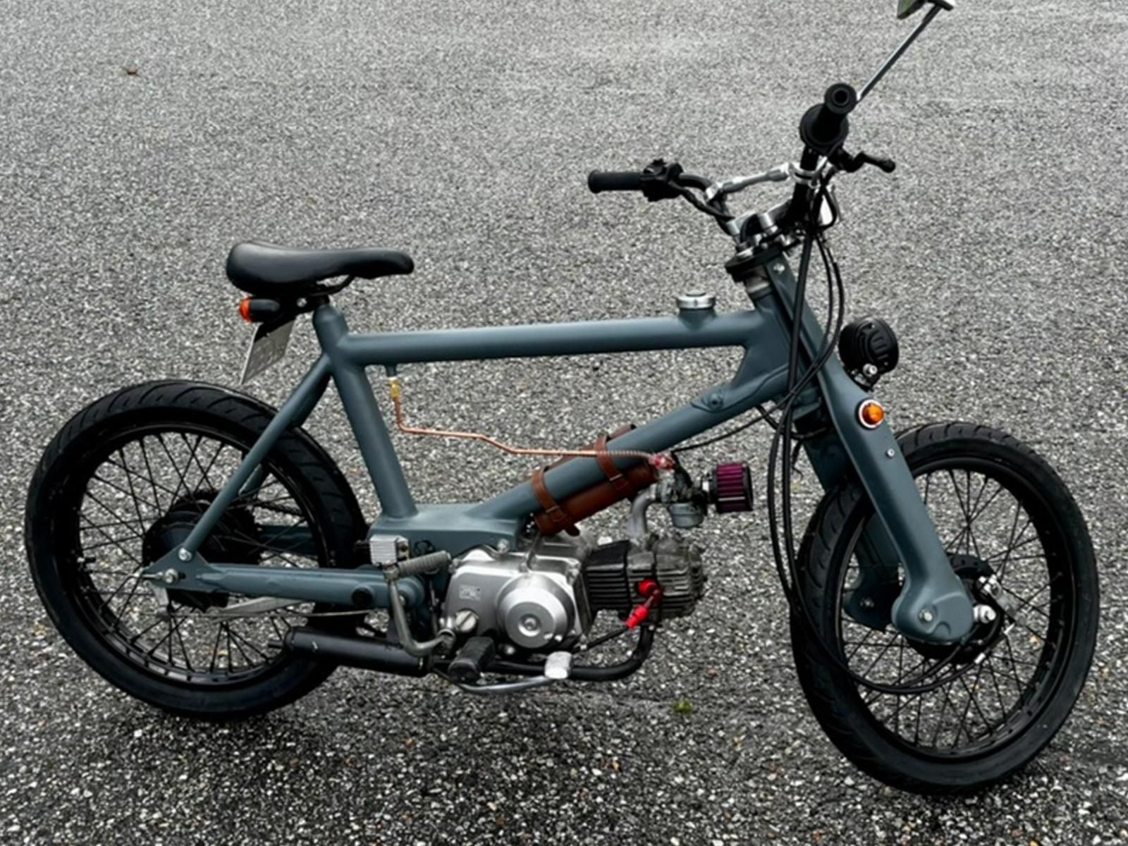 スーパーカブ c50 bmx風 ベース（世田谷ベース HONDA スーパー