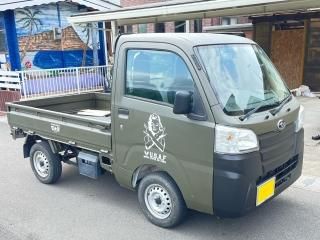 オリーブドラブ事例 - 刷毛（ハケ）・ローラーで車をDIYで全塗装しよう！