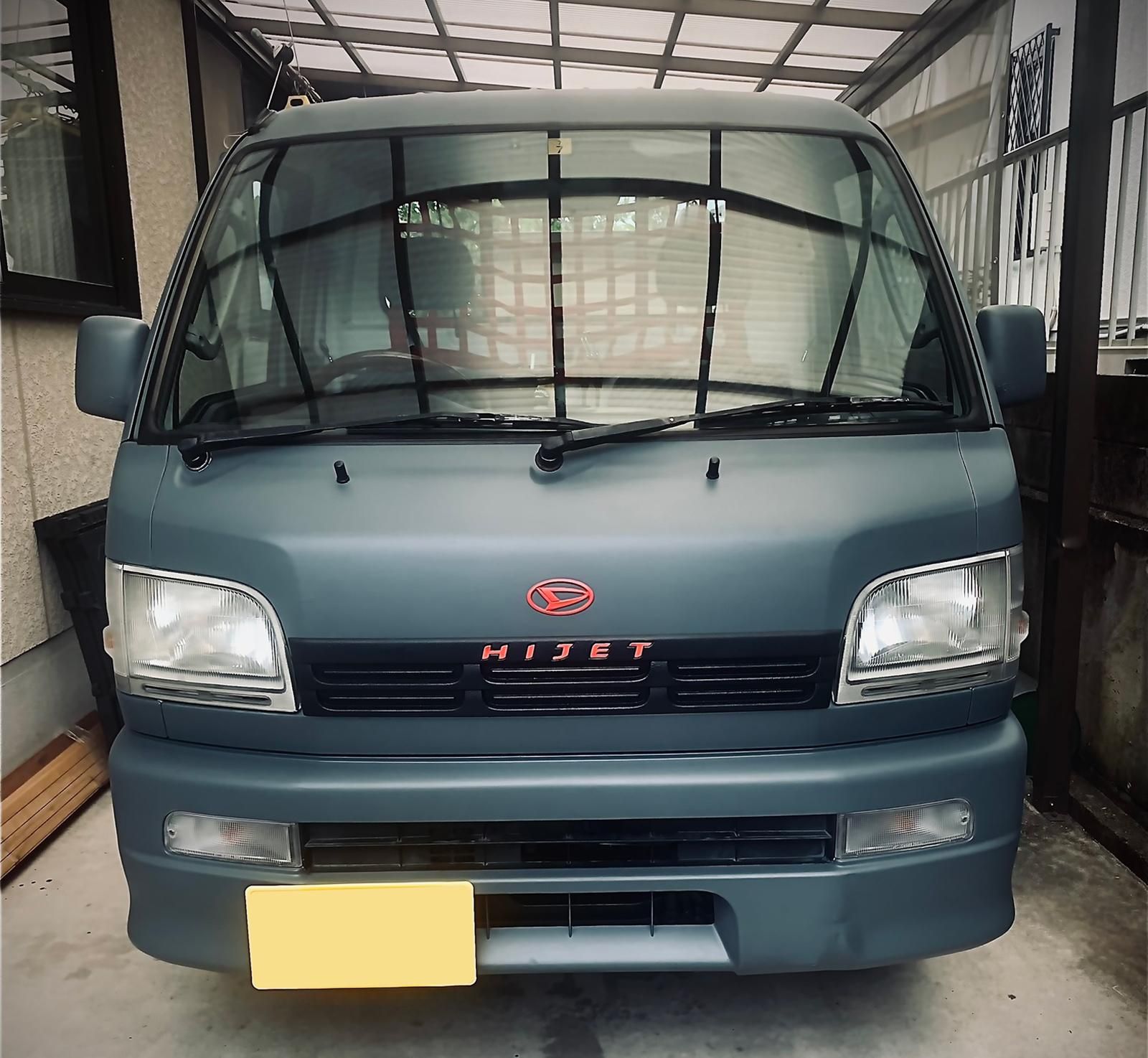 ハイゼットトラックS210Pを自分で塗り替え レッドのロゴが映えた軽トラ