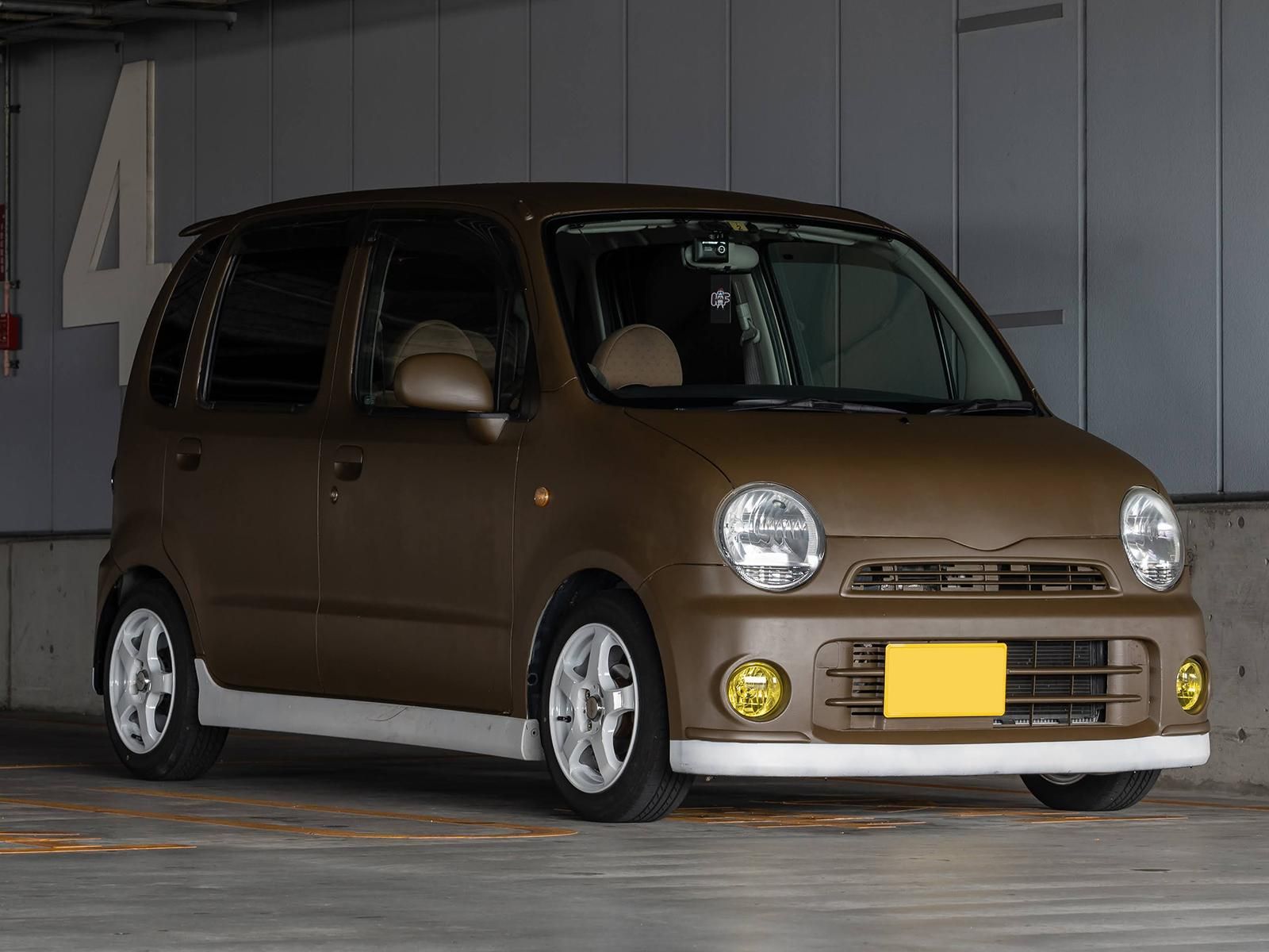 【あーちゃん】たまパラ塗装　カスタム ムーヴラテを自分で塗り替えた事例(アースカラー) - 刷毛（ハケ