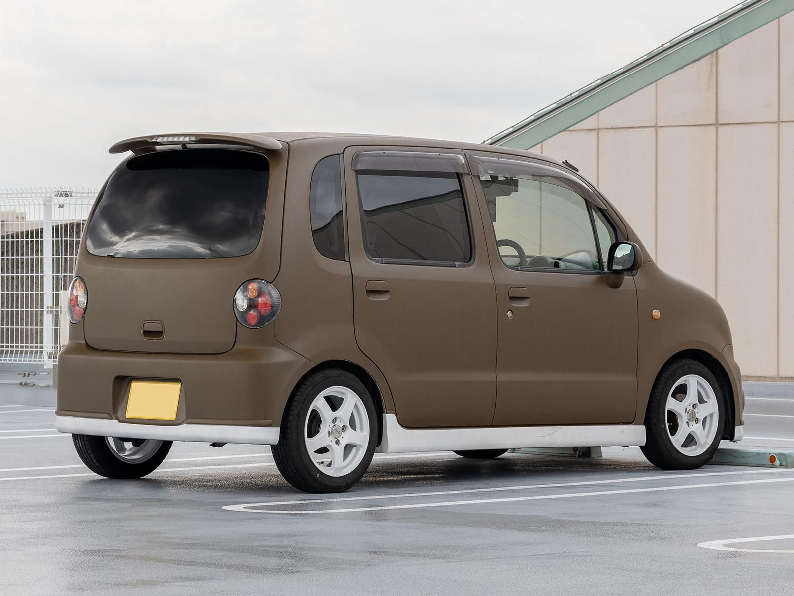 ムーヴラテを自分で塗り替えた事例(アースカラー) - 刷毛（ハケ