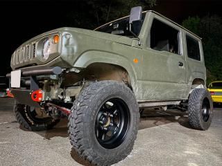 オリーブドラブ事例 - 刷毛（ハケ）・ローラーで車をDIYで全塗装