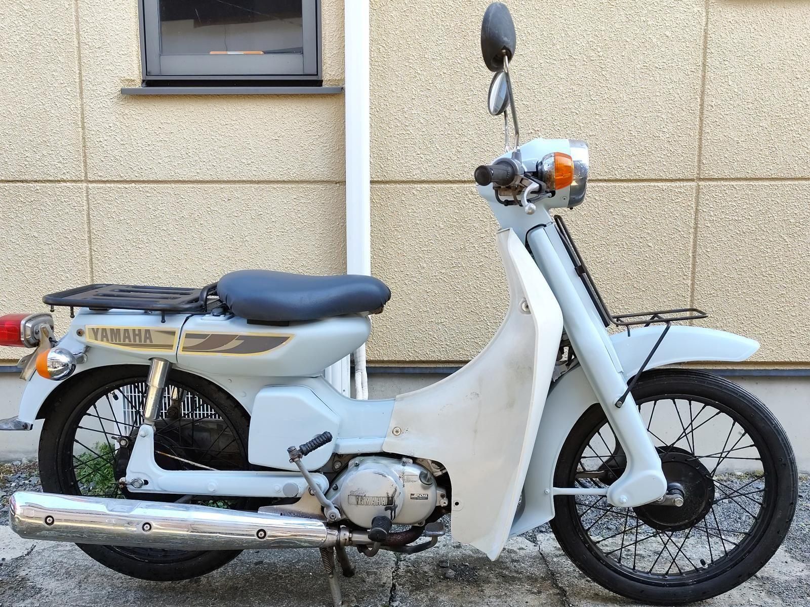 ヤマハ メイト50を世田谷ベースカラーでオールペン！ - 刷毛（ハケ