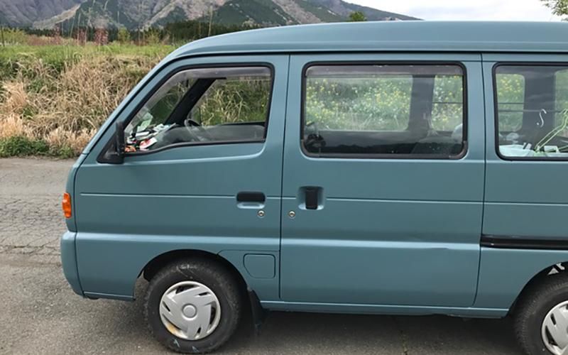 タカラ塗料　KURAYAオールドブルーシー　4kg水性(刷毛塗用水性) KURAYAオールドブルーシー - 刷毛（ハケ）・ローラーで車をDIYで