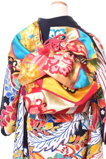 アンティーク振袖　花嫁衣装　婚礼　刺繍　成人式　本振袖　黒引袖　五つ紋　鳳凰 婚礼 花嫁 アンティーク振袖レンタル☆【黒鳳凰)】 - antique