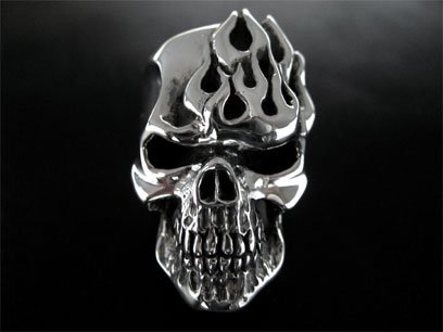 【TRANSCORE】 Grudge Skull Ring - SMART freaks｜シルバーアクセサリーとボディピアスの通販サイト