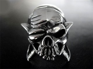 【TRANSCORE】 Pirate Skull Ring