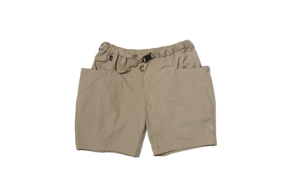 美品タグあり CMF activity shorts L カーキ ロストヒルズ 美品タグあり CMF activity shorts L カーキ ロストヒルズ