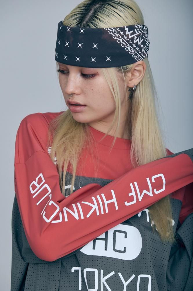 新品未使用 House of the Hill L/S Tee (Ski) House on the Hill L/S Tee(Ski)