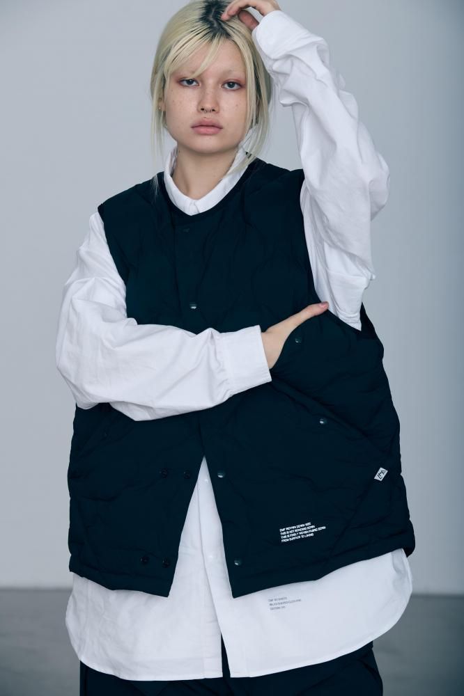 LOOM WOVEN LIGHTWEIGHT DOWN lサイズ ダウンベスト LOOM WOVEN LIGHTWEIGHT DOWN lサイズ ダウンベスト