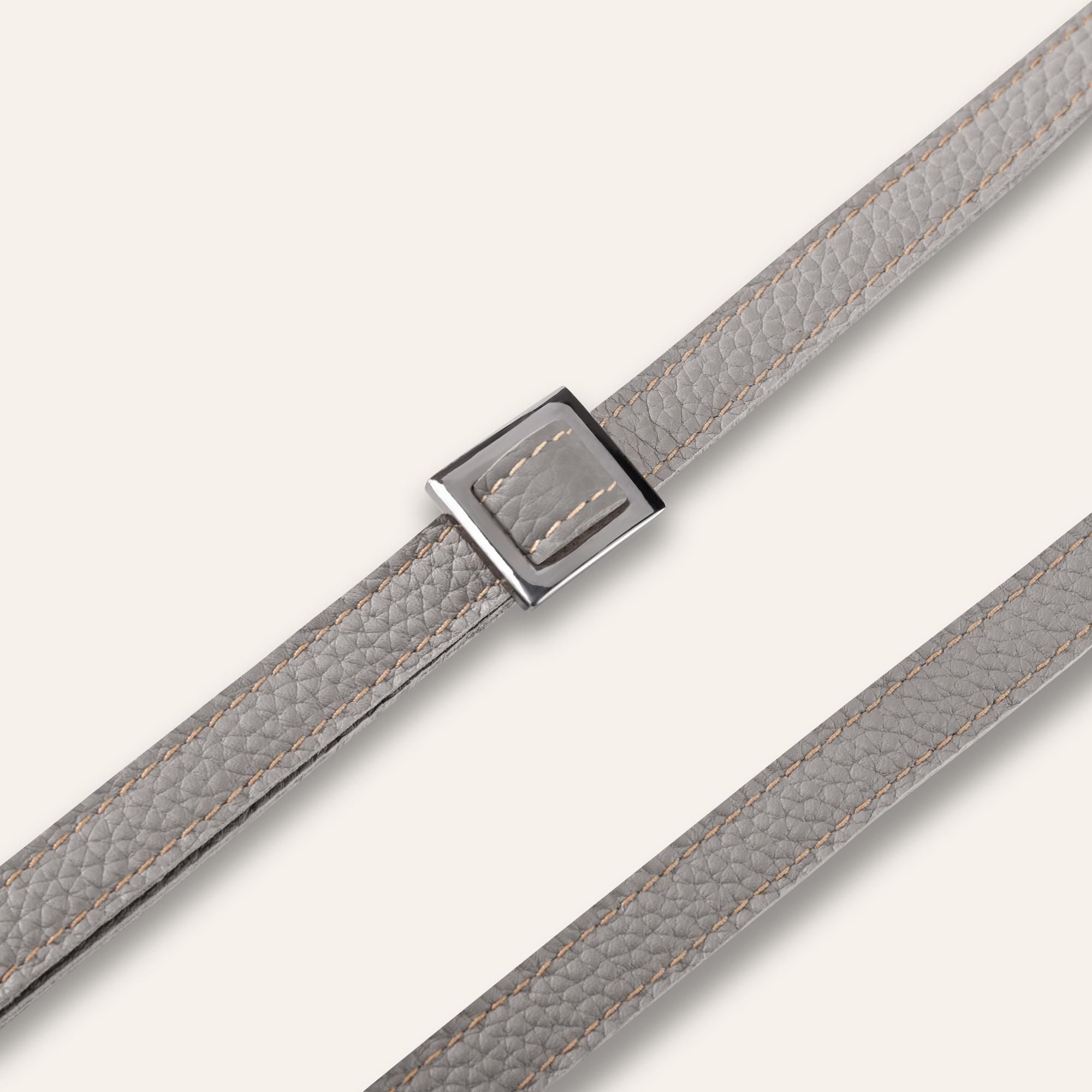 職人の手仕事が息づく、こだわりのステッチワークの画像