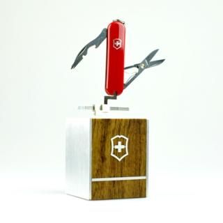 Victorinox ֥졼ɥ쥹