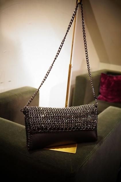 de Coutureチェーンレザークラッチバッグ 2WAY Black