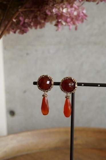 Small peacock Earrings(イヤリング)【OR1086 OTRA Corniola 】