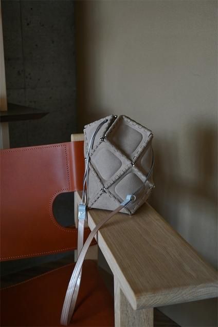 52 BY HIKARUMATSUMURA Miss ROBOT 『ASTERISK MEDIUM』Suede BEIGE