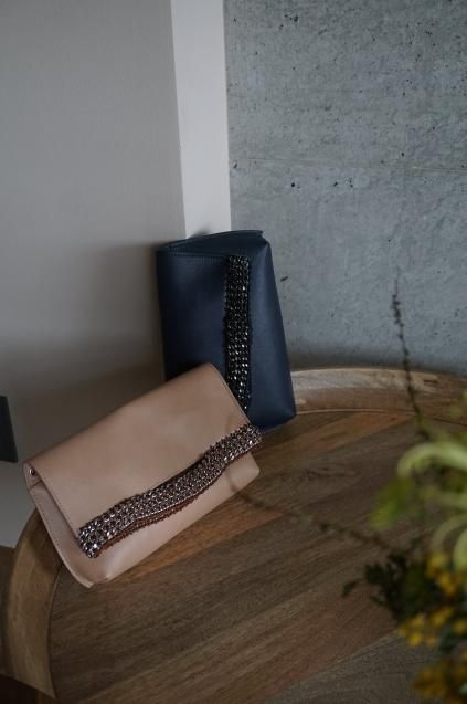 de Couture(デクチュール)レザークラッチバッグ 3WAY TAN(sand beige)