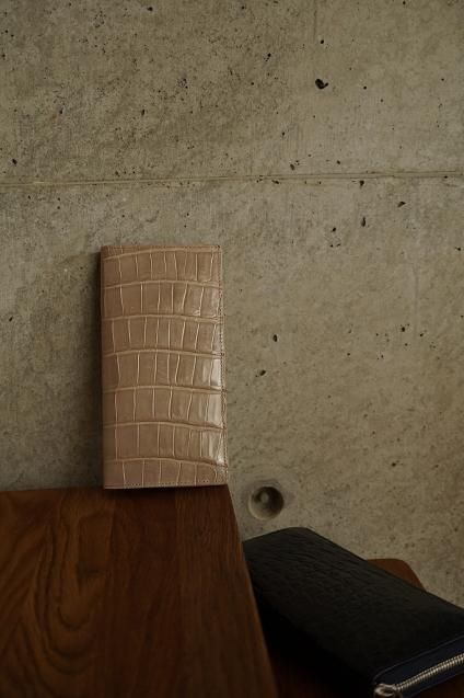 【期間限定販売】JUNYA WARASHINA(ジュンヤ ワラシナ) Wallet長財布 Una crocodile Graige