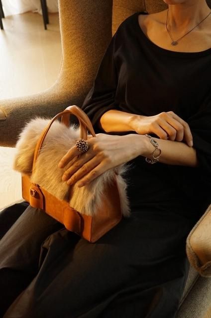 【期間限定販売】JUNYA WARASHINA(ジュンヤ ワラシナ) Handbag 2WAY Bell FUR 受注生産