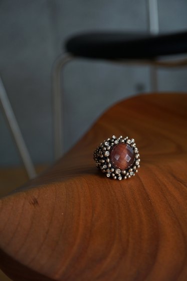 Diamond Ring (ɥ󥰡[AN909 BZBR Bronze RedTigereye/Black mother of pearl/CrystalFreesize