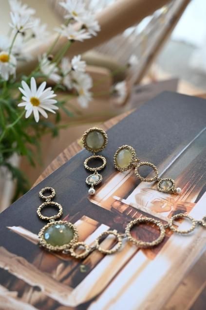 Daniela de MarchiダニエラデマルキContamination Model pieces(ピアス) OR1144 OTAG New jade/Labradorite/Pearl