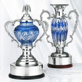 江戸切子クリスタルカップ JP-YC.3901（左）、JP-YC.3902（右）