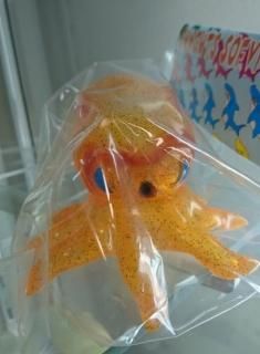 サンガッツ本舗 サンガッツ きぐるみ　着ぐるみ ソフビ　VINYL限定カラー サンガッツ本舗 サンガッツ きぐるみ 着ぐるみ ソフビ VINYL限定