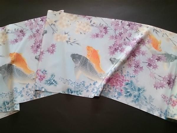 正絹長襦袢地 「祇園小町」四季の鯉 水色 - うそつき襦袢の 正絹長襦袢地 「祇園小町」四季の鯉 水色 - うそつき襦袢の
