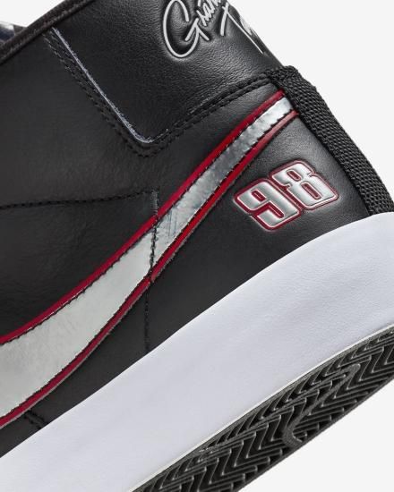 NIKE SB ZOOM BLAZER MID PRO GT (FN4182-001)