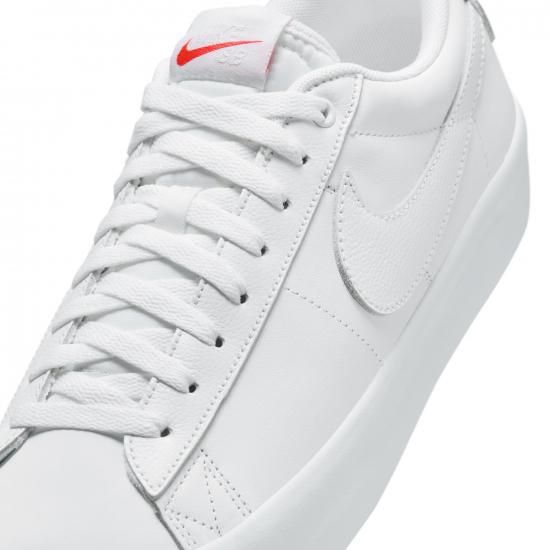 ZOOM BLAZER LOW PRO GT ISO “TRIPLE WHITE” (DR9099-101