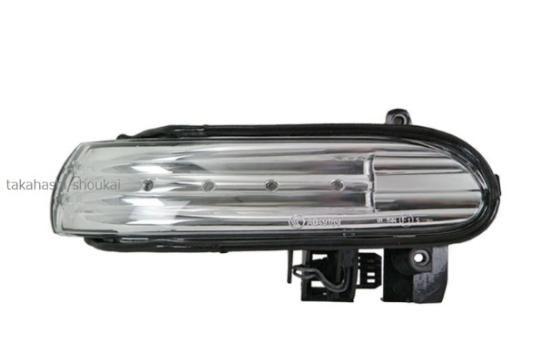 ベンツW176W246W204S204W212S212W221純正右ミラーレンズ ベンツW176W246W204S204W212S212W221純正右ミラーレンズ