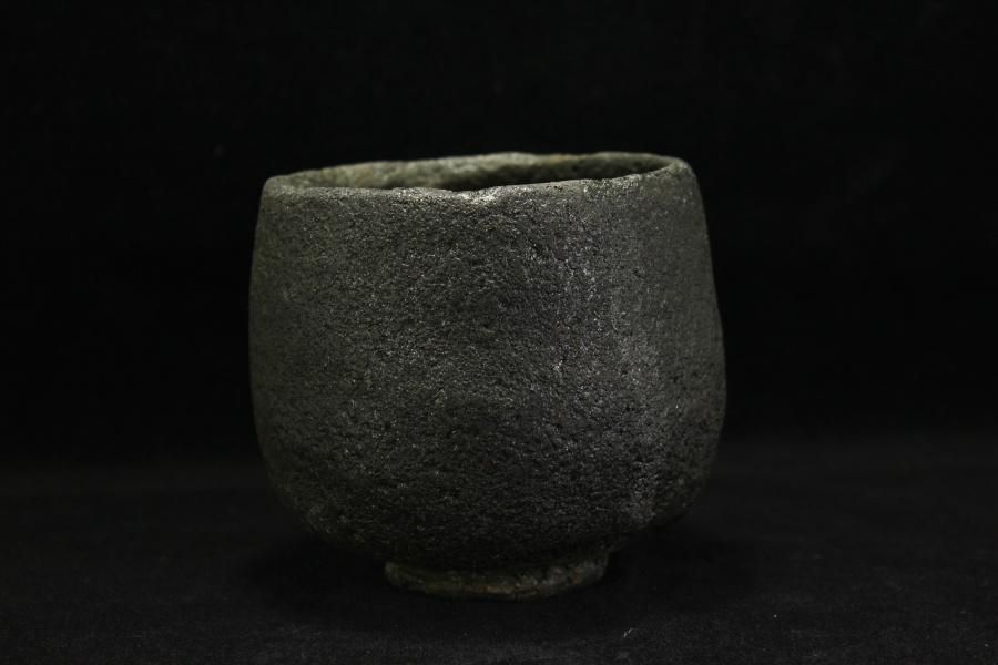 人気作家★大前悟★引き出し黒茶碗★共箱・共布 人気作家☆大前悟☆引き出し黒茶碗☆共箱・共布