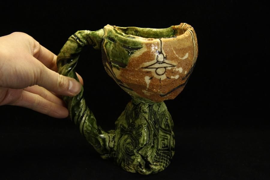 【鈴木五郎　織部カップ】 マグカップ コーヒーカップ 珈琲碗　共箱　アンティーク 鈴木五郎 織部カップ】 マグカップ コーヒーカップ 珈琲碗 共箱