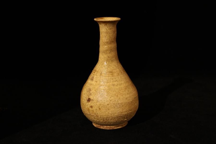 西岡悠 黄瀬戸花器 [ Kiseto Kaki by Yu Nishioka ] - 八丁堀 やきもの