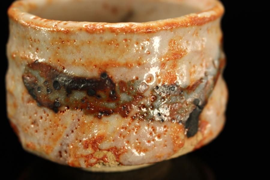 鈴木大弓 鼡志野ぐい呑 志野ぐい呑（鈴木大弓）Shino Sake Cup（Hiroyumi Suzuki