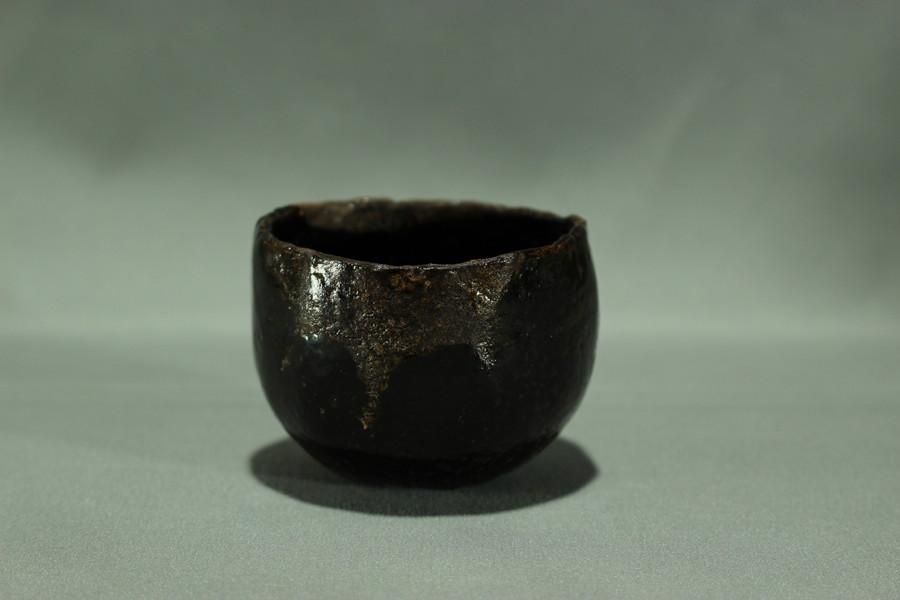 柳下季器 黒ぐい呑 [ Kuro Guinomi by Hideki Yanashita ] - 八丁堀 や