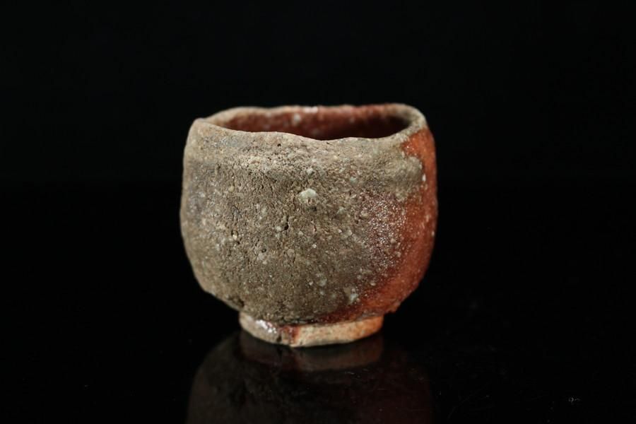 松本伴宏　信楽ぐい呑　箱付き　未使用 松本伴宏 信楽ぐい呑 [ Shigaraki Guinomi by Tomohiro Matsumoto