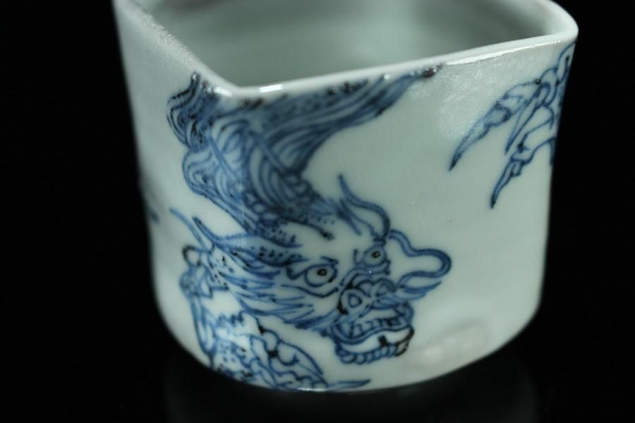 鈴木涼子 青花龍図盃 [ Seika Ryuzu Hai by Ryoko Suzuki 鈴木涼子 青花龍図盃 [ Seika Ryuzu Hai by Ryoko Suzuki
