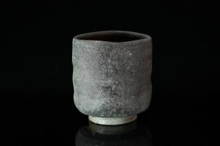 ͸  [ Bizen Yunomi by Mitsuaki Kanbe ]