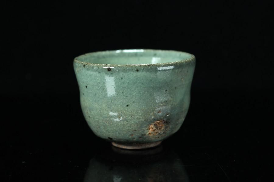 杉本玄覚貞光 粉青ぐい呑 [ Funsei Guinomi by Sadamitsu