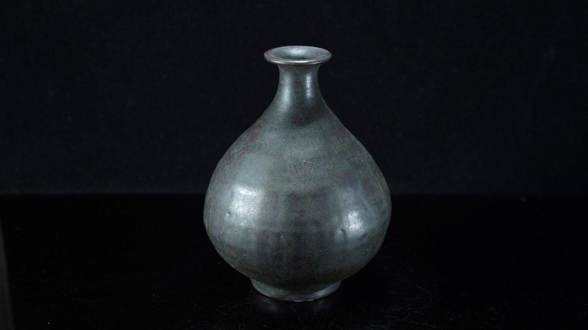 時代黒高麗徳利　高さ約13㎝　東Y7-0324☆2F 内村慎太郎 黒高麗徳利 [ Kuro Kourai Tokkuri by Shintaro Uchimura