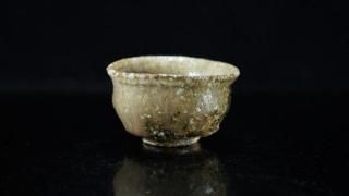 հ  ڤ [ Shigaraki Guinomi by Aiko Watanabe ]