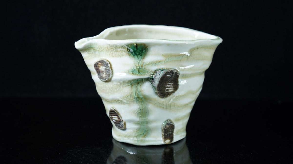 須釜優子 伊賀磁器貝目片口 [ Iga Jiki Kaime Katakuchi by Yuko