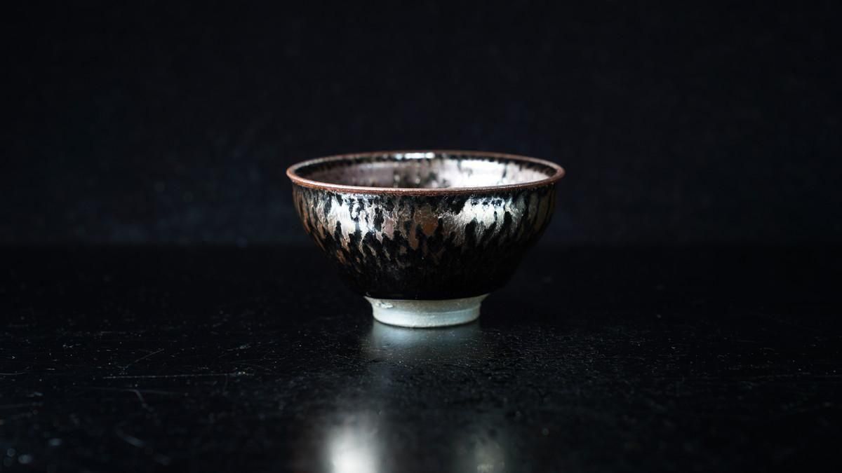 酒盃■油滴天目 宋代 ぐい呑 酒杯 窯変 茶釉 建盞 酒器 古玩 唐物 骨董品■ 酒盃□油滴天目 宋代 ぐい呑 酒杯 窯変 茶釉 建盞 酒器