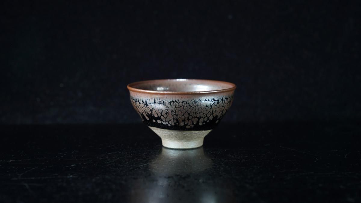 酒盃■油滴天目 宋代 ぐい呑 酒杯 窯変 茶釉 建盞 酒器 古玩 唐物 骨董品■ 酒盃□油滴天目 宋代 ぐい呑 酒杯 窯変 茶釉 建盞 酒器