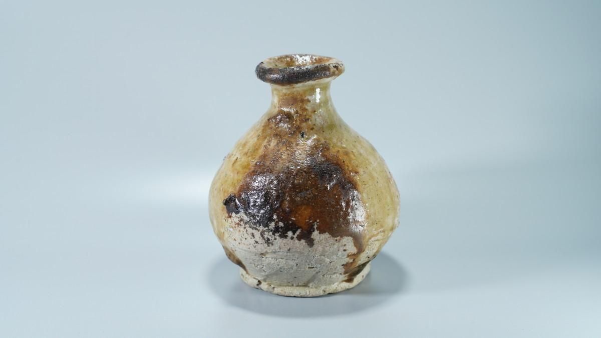 NO390 瑠璃色　瓶子　御神酒徳利　時代物　地方窯　東北　会津　切込 御神酒徳利 瑠璃 - ANTIQUE belle WEB SHOP