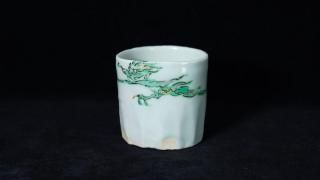 <img class='new_mark_img1' src='https://img.shop-pro.jp/img/new/icons8.gif' style='border:none;display:inline;margin:0px;padding:0px;width:auto;' />û кζʸ [  Green-glazed Sake Cup with Karako Wearing a Dragon Mask by Ryoko Suzuki ]