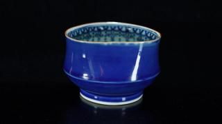 <img class='new_mark_img1' src='https://img.shop-pro.jp/img/new/icons8.gif' style='border:none;display:inline;margin:0px;padding:0px;width:auto;' />û  [Ruri Youraku Chawan by Ryoko Suzuki ]