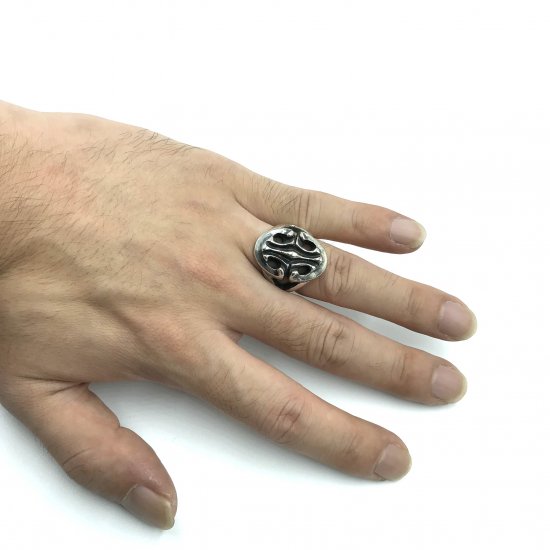 Gaboratry/ガボラトリー Classic Sculpted Oval Ring