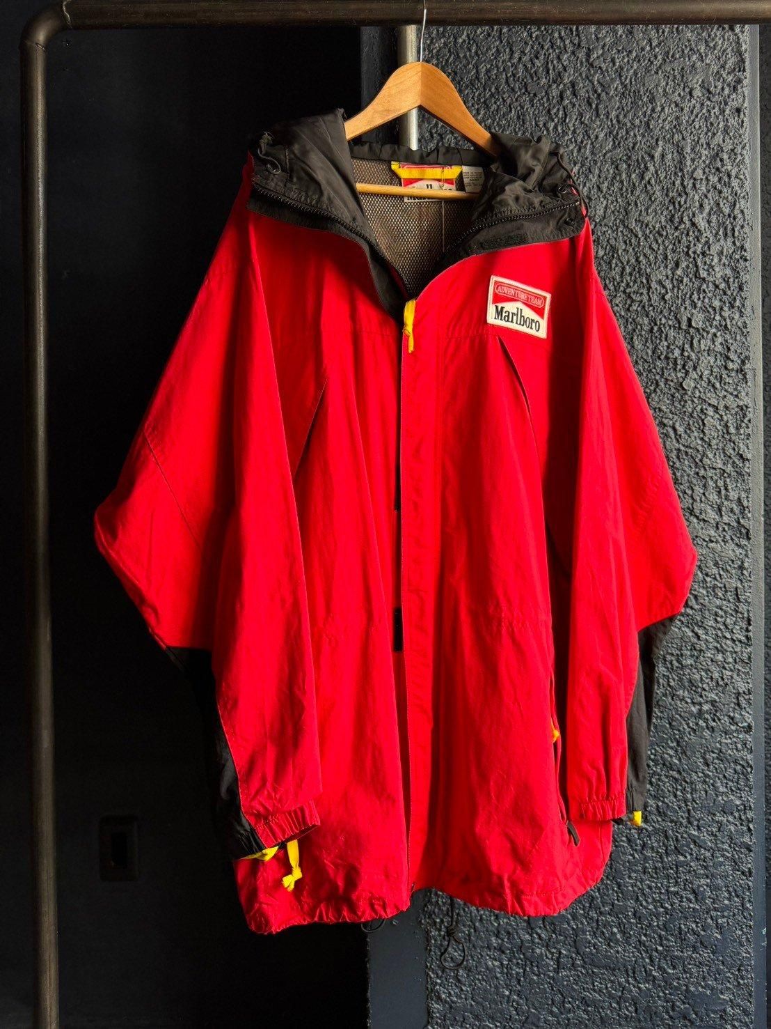 Marlboro nylon JKT