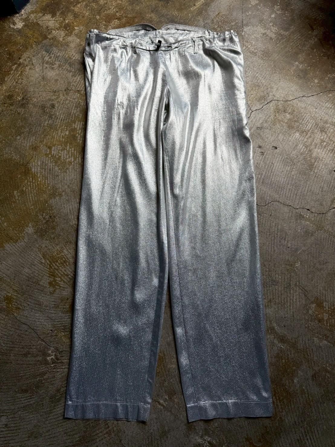 silver metallic easy 